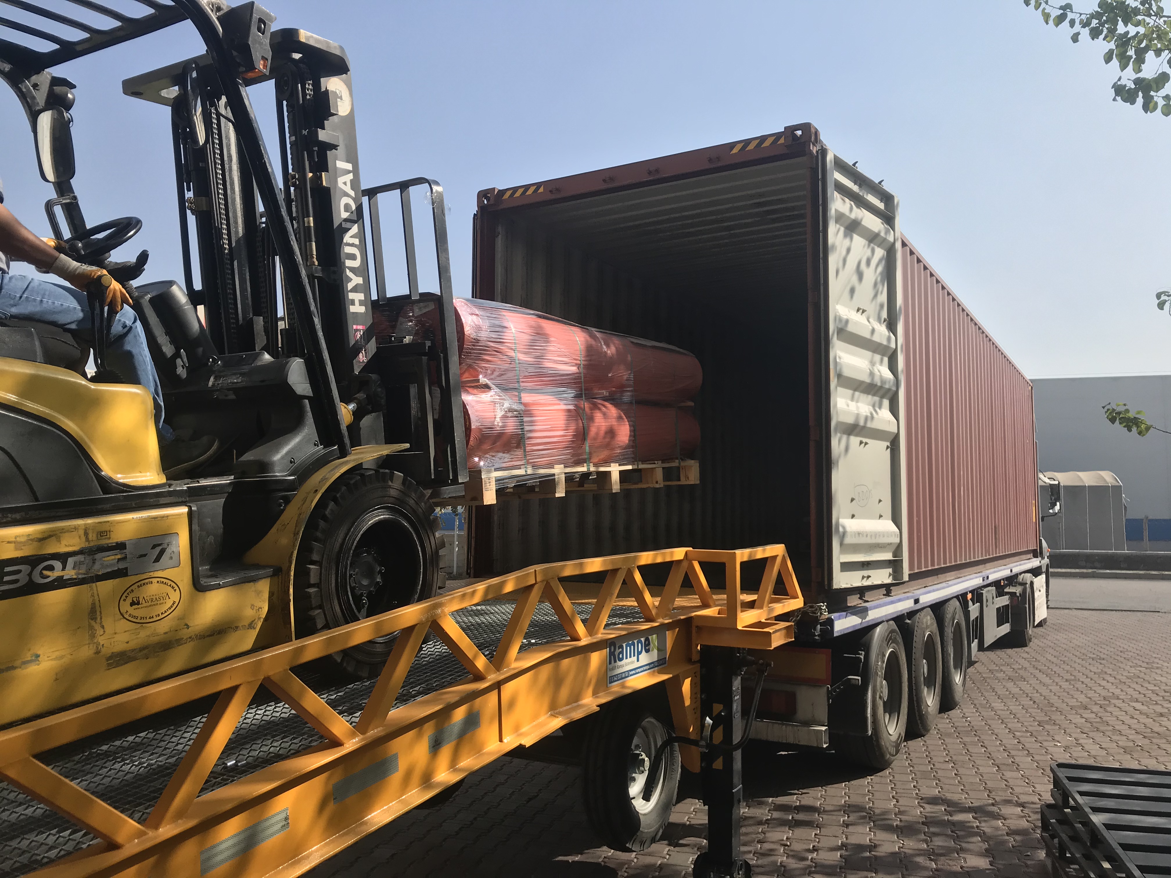 PE FILMS PACKAGING MATERIALS